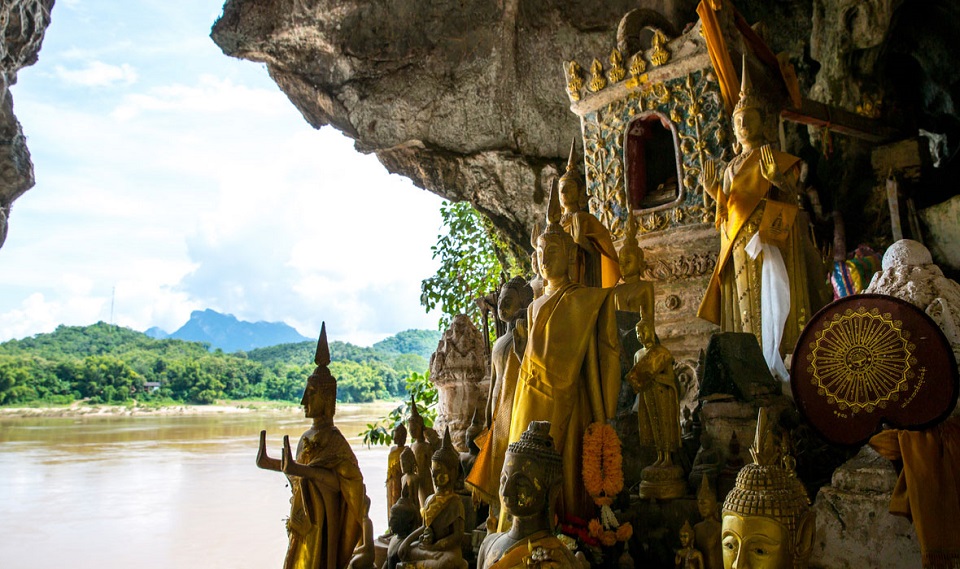 Pak Ou Caves – A highlight of Luang Prabang Laos 