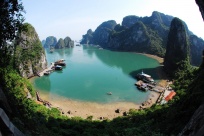 Explore Cat Ba Island With a Halong Bay Cruise Trip